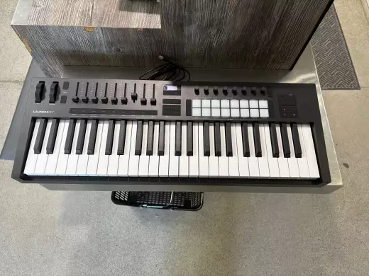 Novation - LAUNCHKEY49 MK4